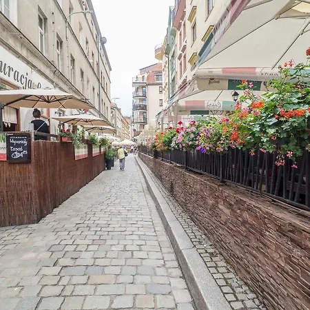 Apartamento Wiezienna *